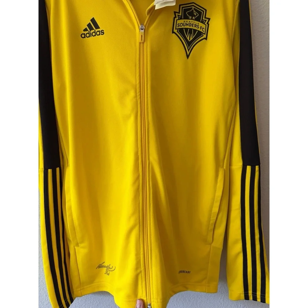 New Seattle Sounders Bruce Lee Jacket Mens M Yellow Black Adidas Aeroready MLS